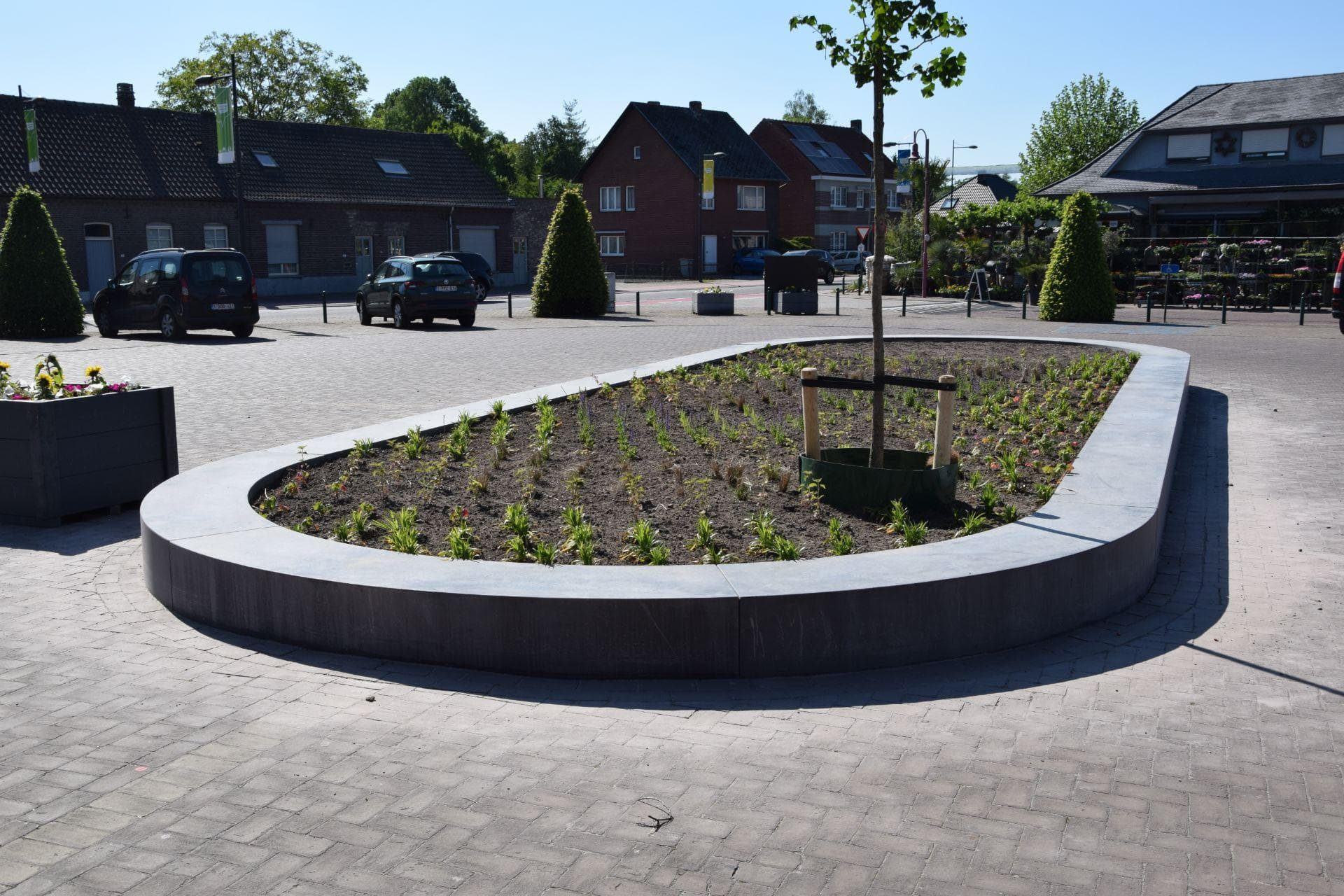 Inrichting kerkplein - Zitranden