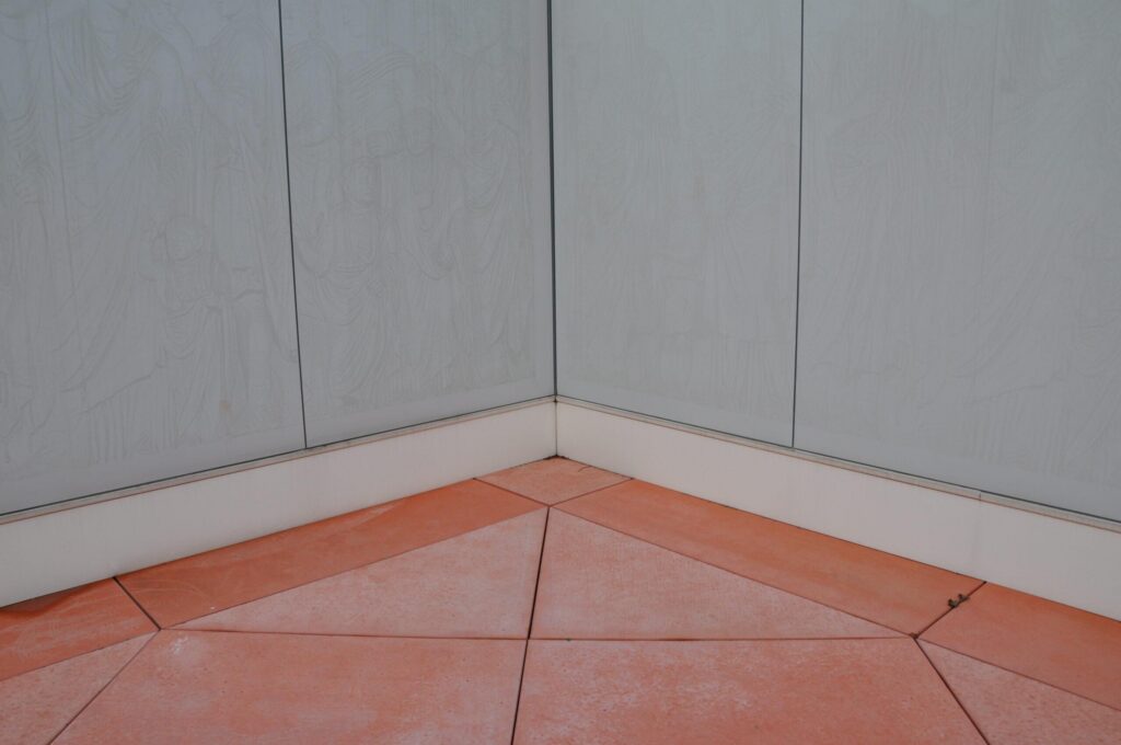 Romeinse Tempel - Mega tegels terracotta beton