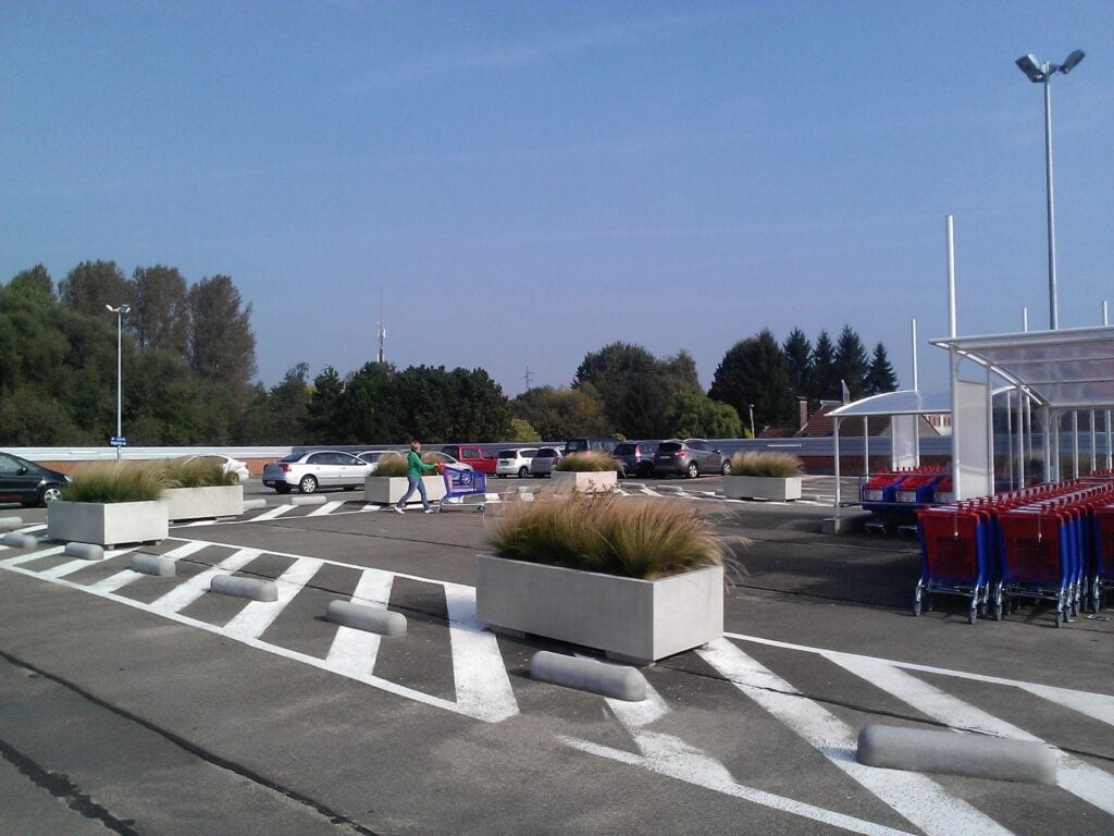 Ninovita Carrefour - plantenbakken