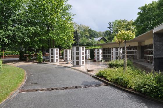 Zeskant columbariumzuil ‘Carrousel’ – Gem. Kraainem