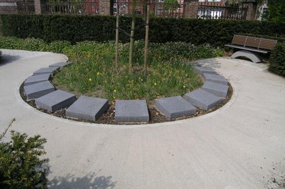 Lessenaarsdeksel urneveld